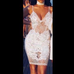 House of cb 'Salana' White Sheer Lace Dress with Choker